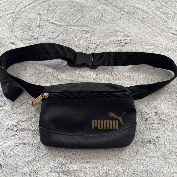 PUMA Fanny Pack Belt Bag Logo Black and Gold Hardware Adjustable Strap - Picture 1 of 7